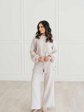 Elaa Women's Ribbed Button-Up Lounge Set in Light Beige (Set Tone), 2XL.